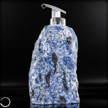 Exclusieve sodaliet-zeepdispenser van natuursteen –