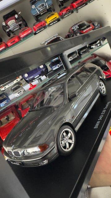 KK-Scale 1:18 - Voiture miniature - BMW 540i (E39) Touring, Nieuw