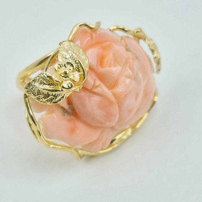 Koraal - Zilver, Verguld - Ring - Roze koraal ingesneden., Antiek en Kunst, Curiosa en Brocante