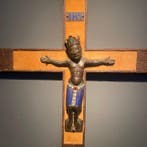 Style Gothique Crucifix - Bronze, Émail, Bois - XXe siècle -, Antiquités & Art