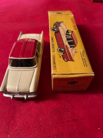 Dinky Toys 1:43 - Modelauto - Simca Vedette Chambord, Nieuw