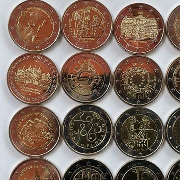 Europa. 2 Euro Various Years (25 munten) (Zonder, Postzegels en Munten