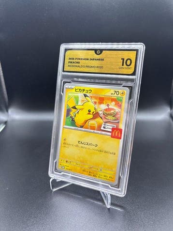 Pokémon - 1 Graded card - Pikachu 020 “Burger Pikachu” Promo, Hobby & Loisirs créatifs