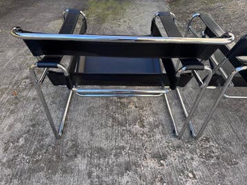 Marcel Breuer - Stoel (2) - Wassily Stoel - Staal