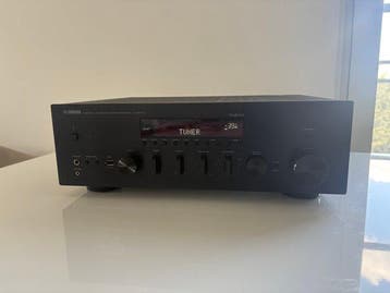 Yamaha - R-N803D Solid state stereo receiver, Nieuw