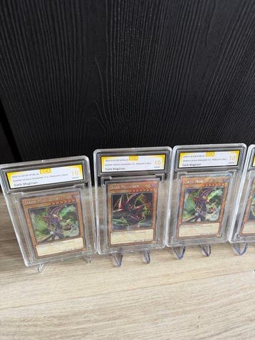 Konami - 6 Graded card - Yu-Gi-Oh! - Dark Magician -