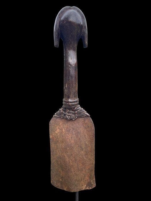 Cloche rituelle - sculptuur - Mokengue - Mitsogho - Gabon, Antiquités & Art, Art | Art non-occidental
