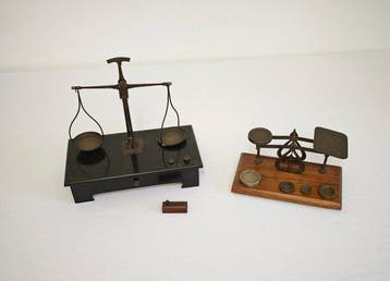 Balans of weegschaal (2) - Legering, Messing, Metaal - Set, Antiek en Kunst