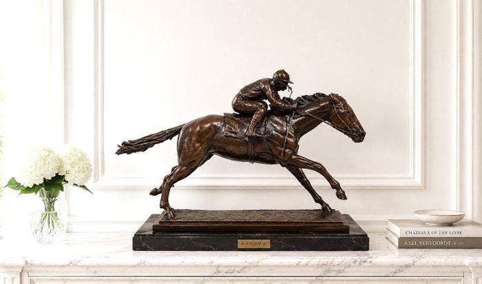 sculptuur, Race Horse by Arnadia. - 41 cm - marmer brons, Antiek en Kunst, Kunst | Designobjecten
