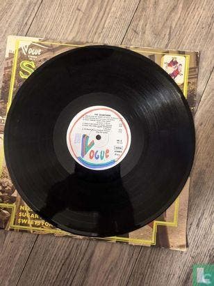 Searchers, The - The Searchers - 1975, Verzenden