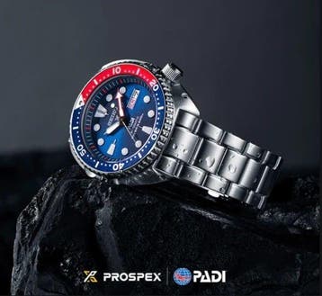 Seiko - Prospex Turtle Padi Pepsi Automatico - SRPE999K1 -