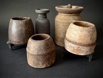 Yakboter potten - Oud - Hout - Nepal - First half 20th