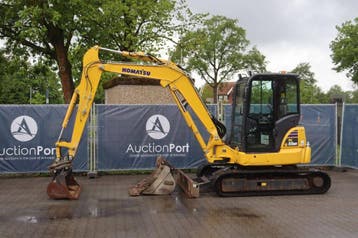 Veiling: Rupsgraafmachine Komatsu PC55MR-5E0 Diesel 29.1kW 2, Articles professionnels, Ophalen