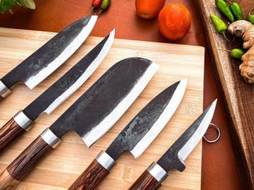 Keukenmes - Kitchen knife set - zevenhonderdvijftigzeven -