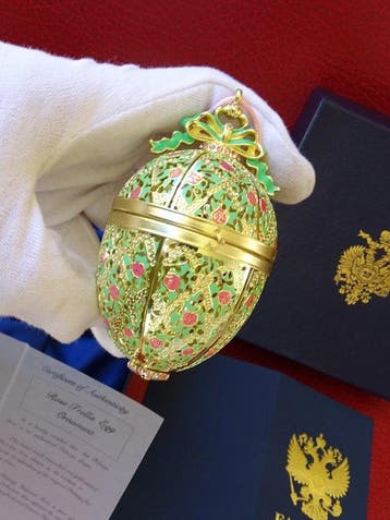 Figure - House of Fabergé - Imperial ornament Egg