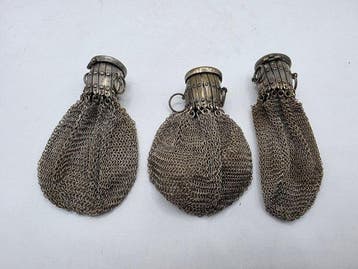 Doos (5) - Leder, Textiel, Legering - Muntenbeurs