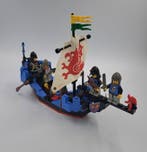 Lego - Castle - 6057 - Zeedraak - Kastelen boot met ridders, Nieuw