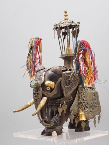 Figuur - Procession elephant - Kandy Festival of the Tooth -
