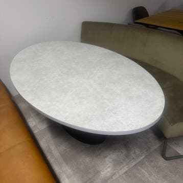 bert plantagie Eettafel Rato - Ongebruikt, Verzenden, Zo goed als nieuw, Overige materialen, 200 cm of meer