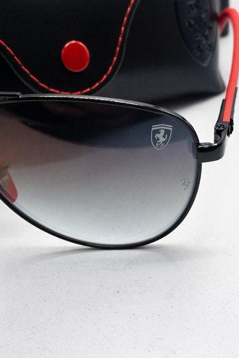 Ferrari - Lunettes de soleil, Bijoux, Sacs & Beauté, Lunettes de Soleil & Lunettes | Femmes