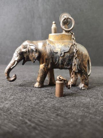 Elefant Drehring - Tafelaansteker - Messing, Nieuw