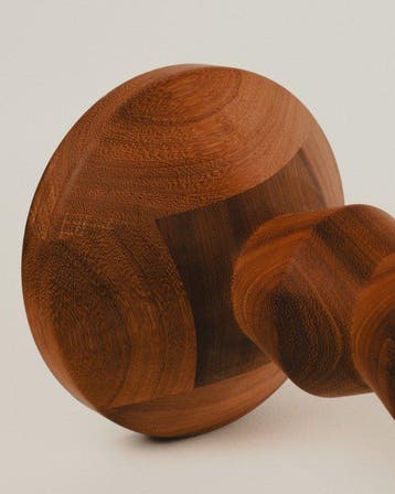 Pablo Yubero - Tabouret - Bois - Iroko Totem Stool 2