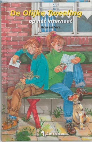 De olijke tweeling op het internaat / De olijke tweeling, Verzenden, Zo goed als nieuw, A. Peters