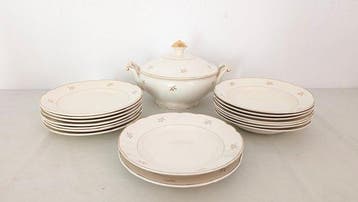 Villeroy & Boch, Mettlach - Tafelservies (17) - Porselein -