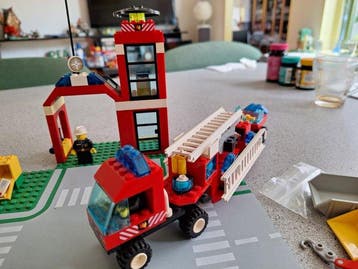 Lego Set - 6464 - Classic Town - Super Rescue Complex,, Kinderen en Baby's, Nieuw