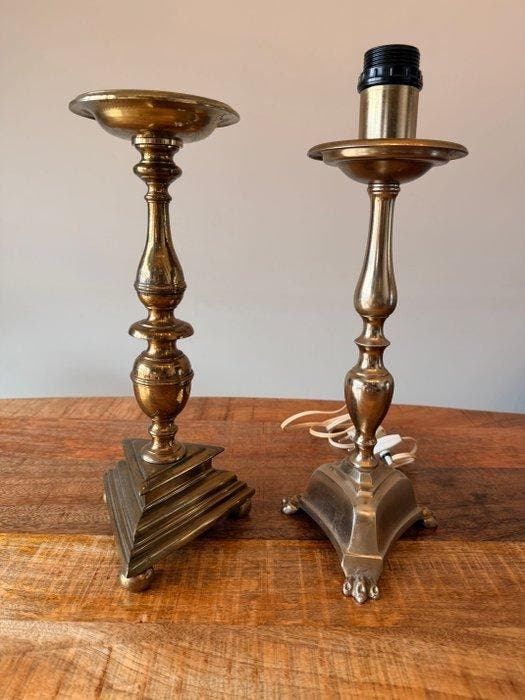 Chandelier (2) - Laiton - ancien 2 pied de lampe, Antiek en Kunst, Curiosa en Brocante