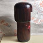 kokeshi-doll - Hout - Usaburo - Japan - 20e eeuw, Antiek en Kunst