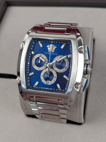 Versace - Dominus - Chronograph - Date - VRSCVE6H00423 -, Handtassen en Accessoires, Horloges | Heren, Nieuw