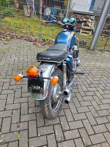 Honda - CB 750 Four - 750 cc - 1975, Motos