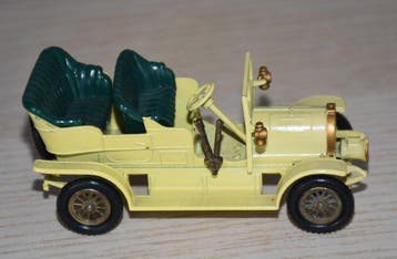 Matchbox 1:76 - Voiture miniature (18) - Lot de petites, Hobby & Loisirs créatifs