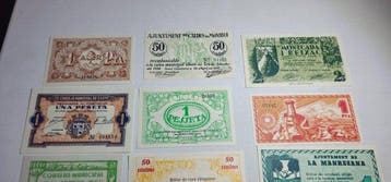 Spanje. - 18 Civil War local emergency banknotes - various