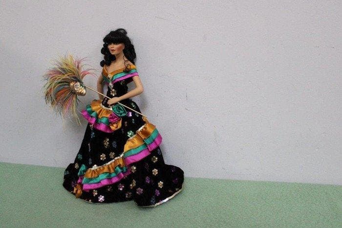 Franklin Mint - Poupée Queen of Carnival - 1980-1990 -, Antiquités & Art, Antiquités | Jouets