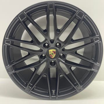 Porsche Macan IV (H2) ORIGINELE 22 RS Spyder GTS met banden, Autos : Pièces & Accessoires, Ophalen, Banden en Velgen