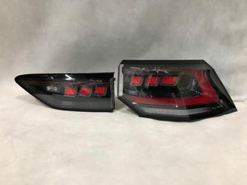 VW Golf 8 VIII Lift 2023 - Rechte Achterlamp MATRIX IQ LIGHT, Verzenden