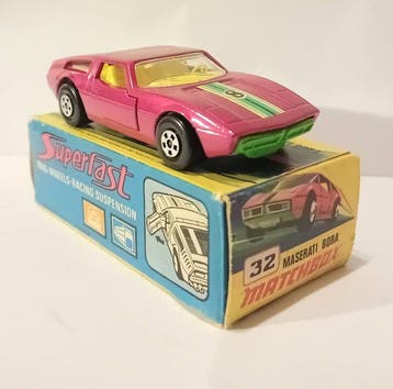 Matchbox 1:64 - Model sportwagen - Maserati Bora (32)