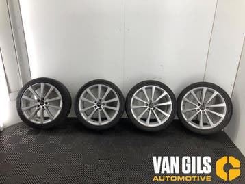 Sportvelgenset + banden Audi A3 O323605