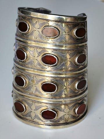 Tekke armband - 225 g - Zilver - Turkmenistan - 19e eeuw -