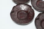 Schotel - Gegoten koperen theeschoteltjes-set met lotusblaad