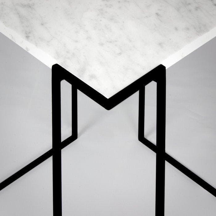 DFlab Studio - Bijzettafel - GravitY - Carrara-marmer,, Antiek en Kunst, Antiek | Meubels | Stoelen en Sofa's