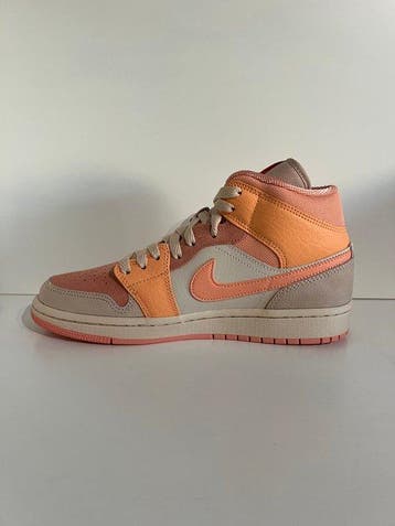 Nike - Air Jordan 1 Mid - Sneakers - Maat: EU 39 - Nieuw met