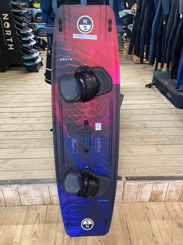 2026 Astra TT Board 135x39cm + Flex S/M, Gebruikt