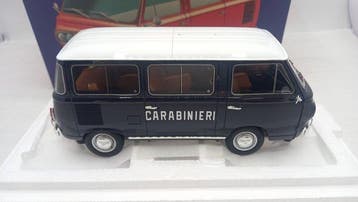 Laudoracing 1:18 - Voiture miniature - Fiat 850 Familiare, Hobby & Loisirs créatifs