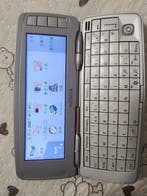 Nokia 9300 Silver Flip Business Phone - Mobiele telefoon, Nieuw