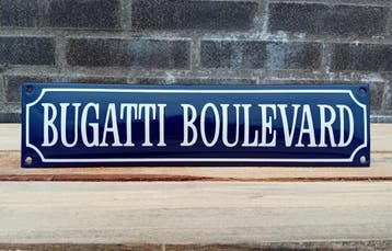 Bugatti Boulevard, Verzenden, Nieuw