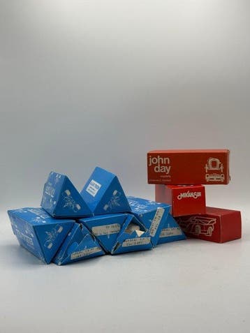 John Day 1:43 - Voiture de sport miniature (11), Nieuw