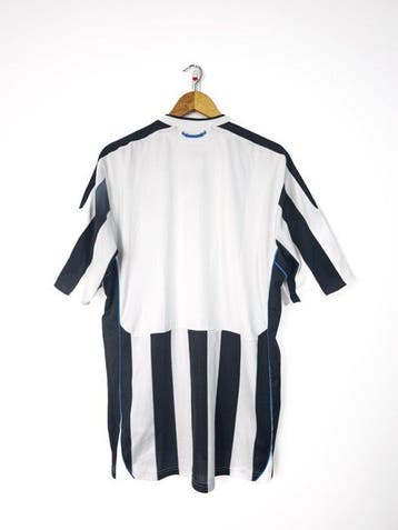 Newcastle - Britse competitie - 2009 - Voetbalshirt, Nieuw